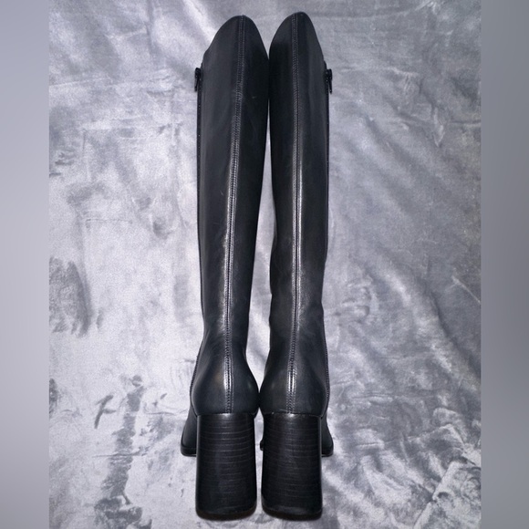 Reformation Nylah Nappa Knee Boot, size 7 Black - Picture 6 of 12